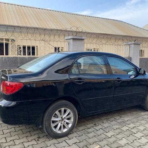 TOYOTA COROLLA 2004 FOR SALE IN ABUJA