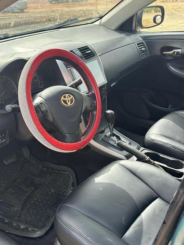 Car Image 2