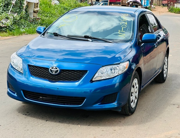 Foreign Used Toyota Corrolla 2010 for Sale In Lagos