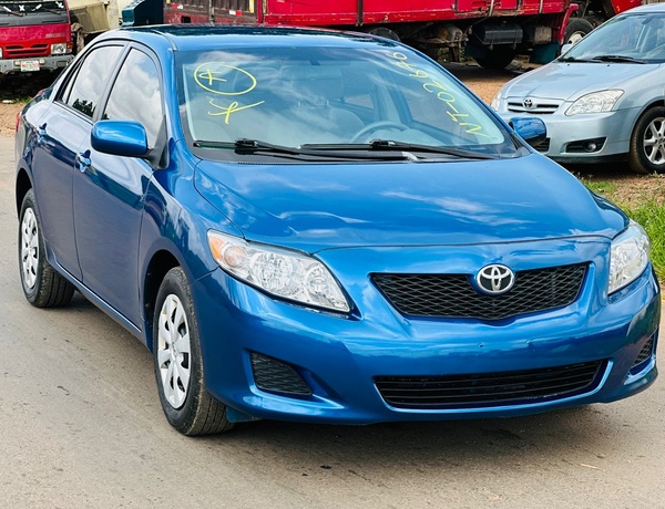 Foreign Used Toyota Corrolla 2010 for Sale In Lagos
