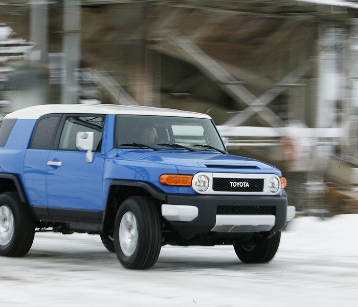 Toyota FJ Cruiser logo Image