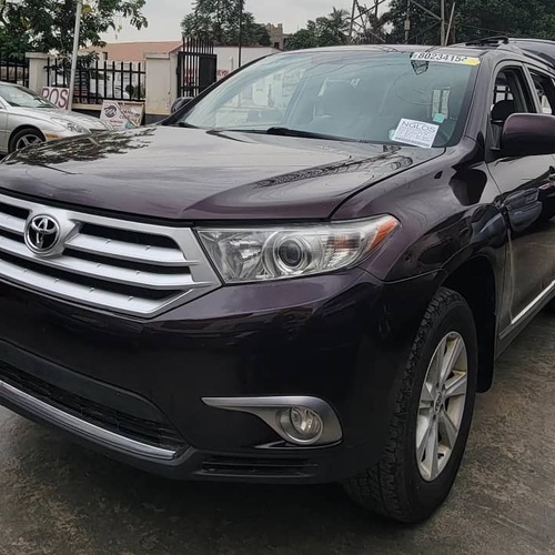Toyota Highlander in Ogba