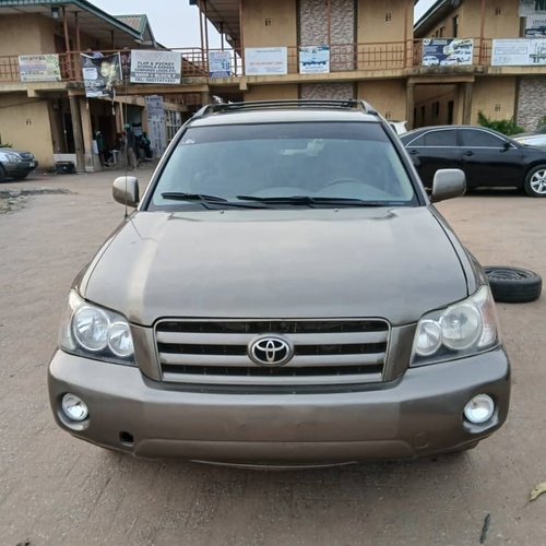 TOYOTA HIGHLANDER 2004 FOR SALE IN LAGOS