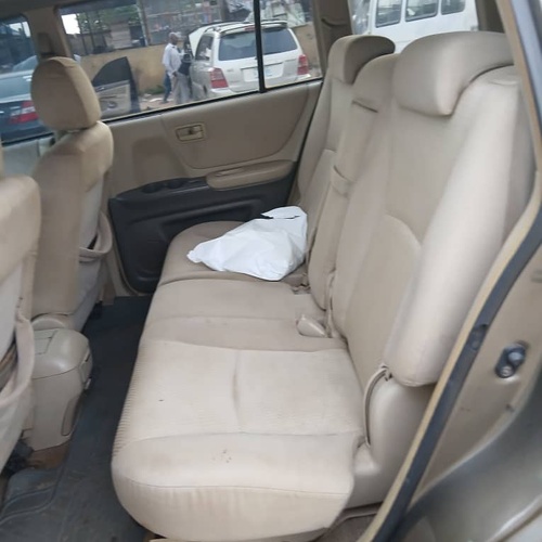 TOYOTA HIGHLANDER 2004 FOR SALE IN LAGOS