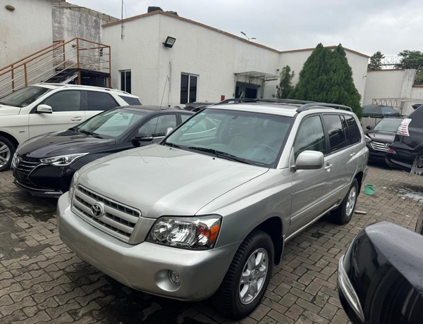 Toyota Highlander 2004 In Lagos