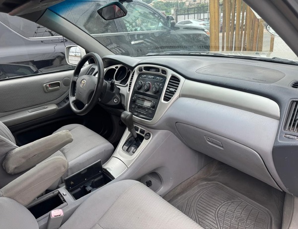 Toyota Highlander 2004 In Lagos