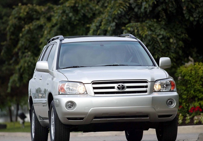 Toyota HighLander image 3