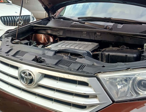 Toyota Highlander  2008 Upgraded to 2013