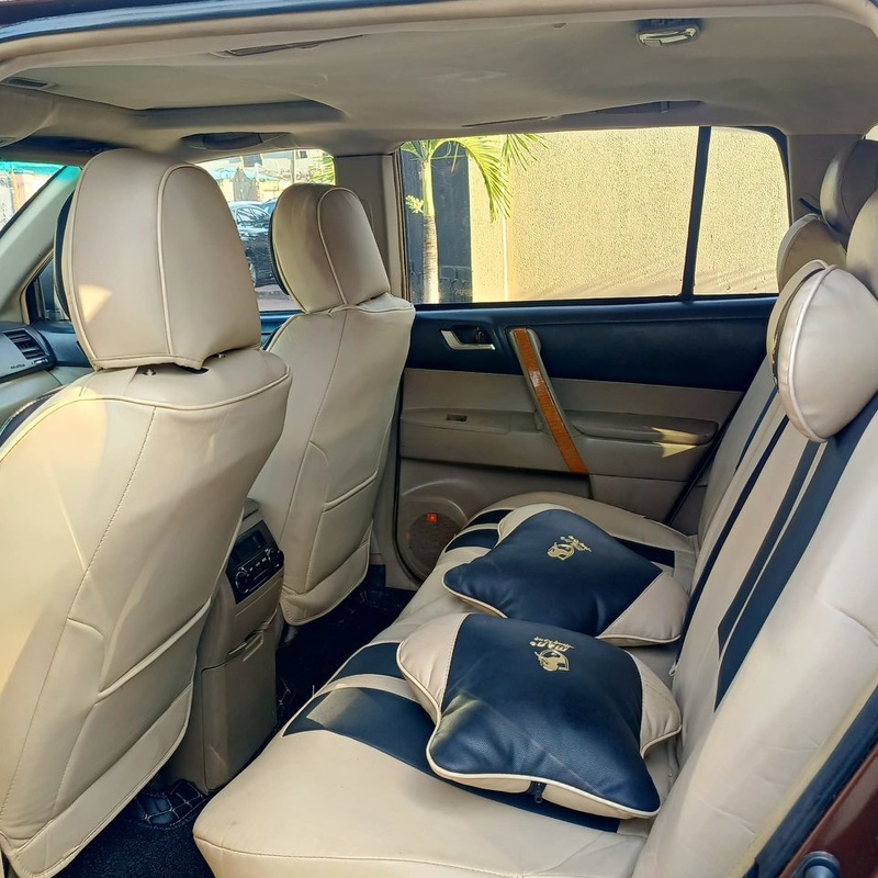 Toyota Highlander  2008 Upgraded to 2013 image