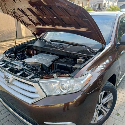 Toyota Highlander  2008 Upgraded to 2013