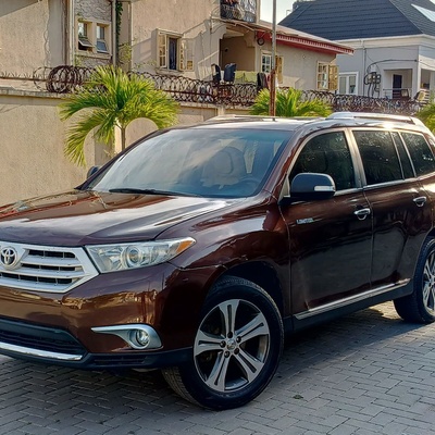 Toyota Highlander  2008 Upgraded to 2013