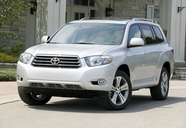 Toyota HighLander image 2