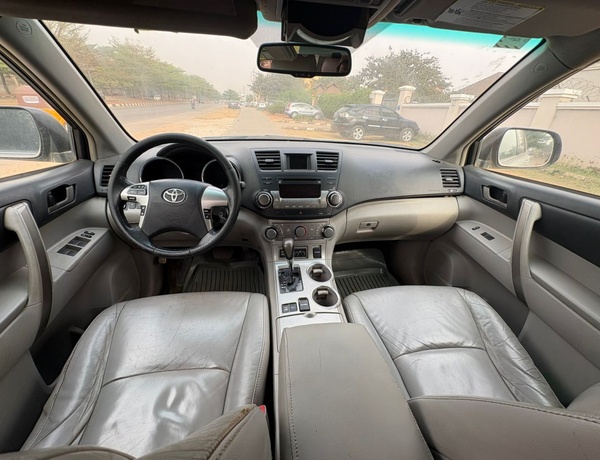 Toyota Highlander 2012 for Sale In Abuja