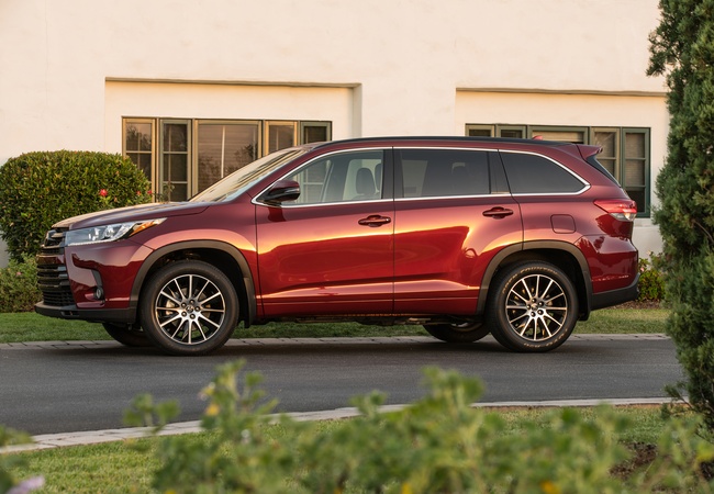 Toyota HighLander image 5