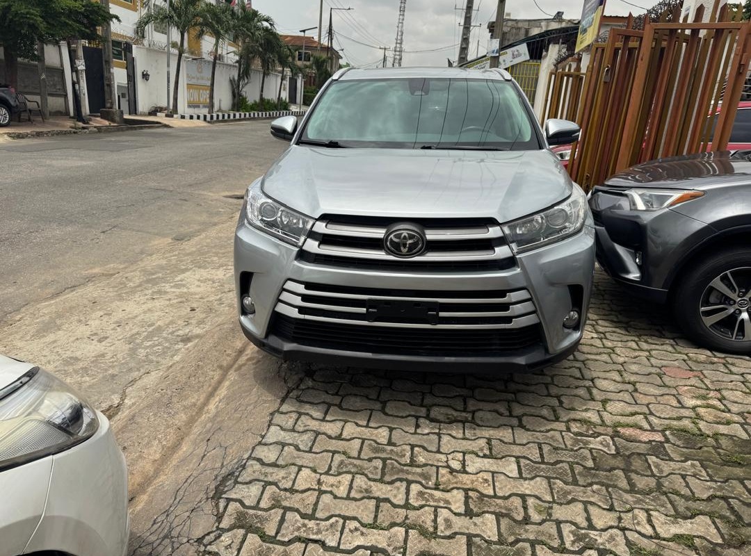 TOYOTA HIGHLANDER 2018 in Lagos