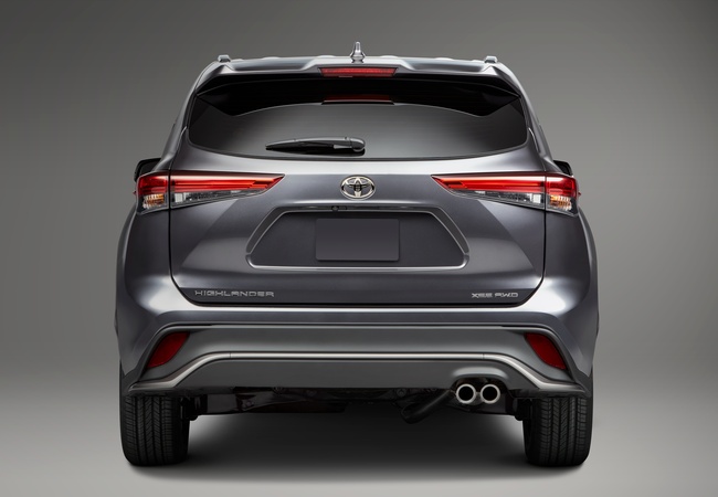 Toyota Highlander image 2