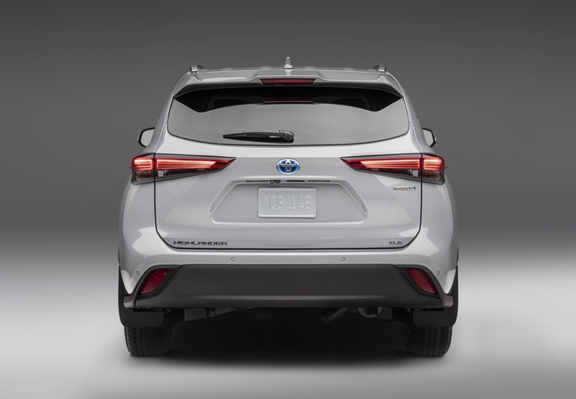 Toyota Highlander image 2