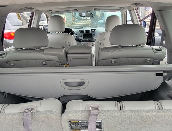 Toyota Highlander in Ogba