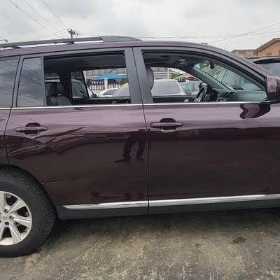 Toyota Highlander in Ogba