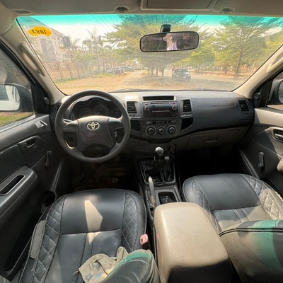 Toyota Hilux 2015 model for Sale In Abuja