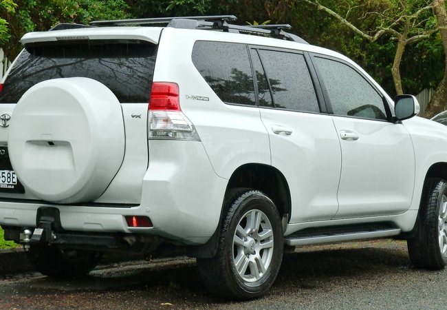 Toyota Land Cruiser Prado image 5