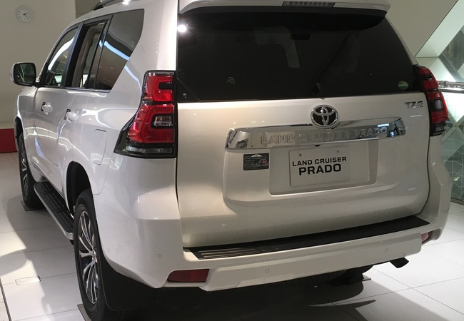 Toyota Land Cruiser Prado image 5