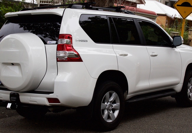 Toyota Land Cruiser Prado image 4