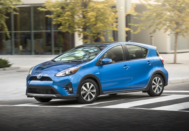 Toyota Prius c image 3