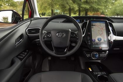 Toyota Prius prime image 5