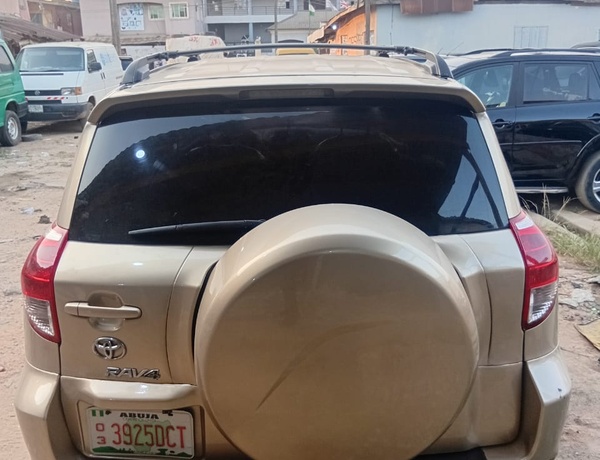 Toyota Rav4 2006 for Sale In Lagos