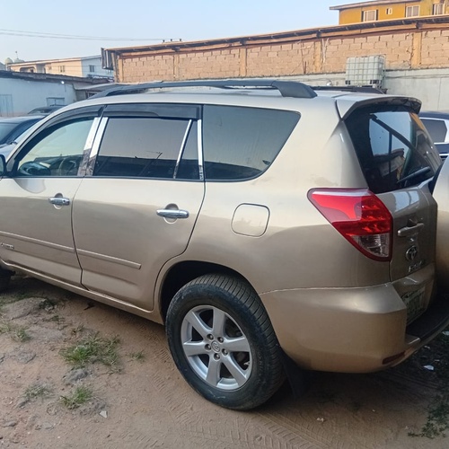 Toyota Rav4 2006 for Sale In Lagos