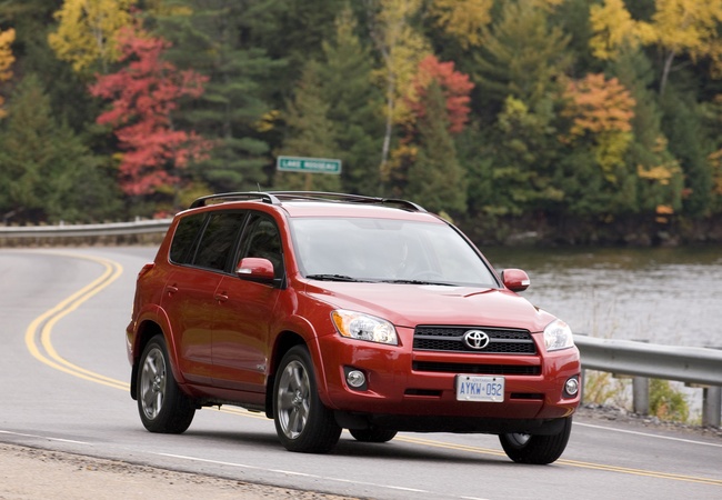 Toyota RAV4 image 3