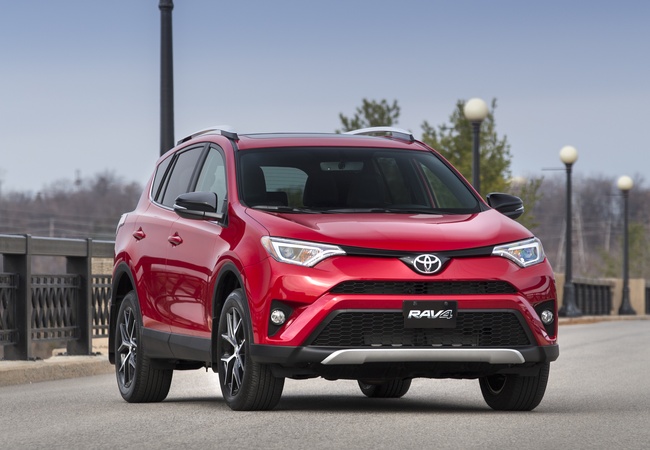Toyota RAV4 image 2
