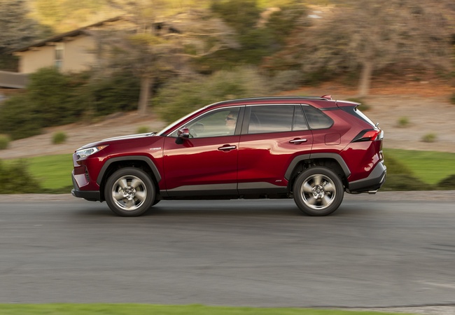 Toyota RAV4 Hybrid image 4