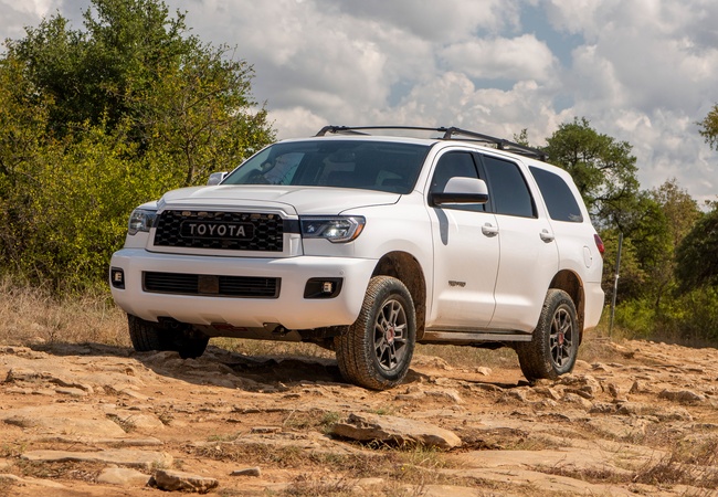 Toyota Sequoia image 4