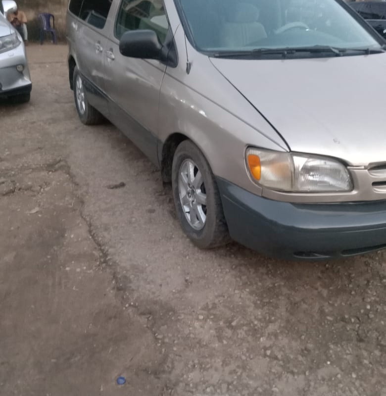Toyota Sienna 2003 Model For Sale In Aba image