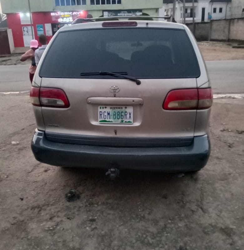 Toyota Sienna 2003 Model For Sale In Aba image