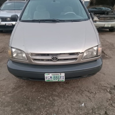 Toyota Sienna 2003 Model For Sale In Aba