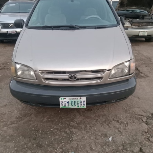 Toyota Sienna 2003 Model For Sale In Aba