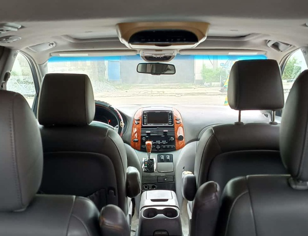 Toyota Sienna 2009 Limited AWD for Sale In Lagos