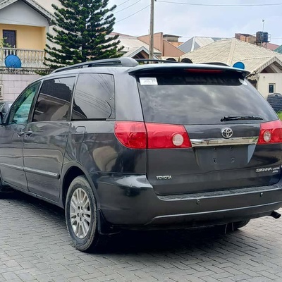 Toyota Sienna 2009 Limited AWD for Sale In Lagos