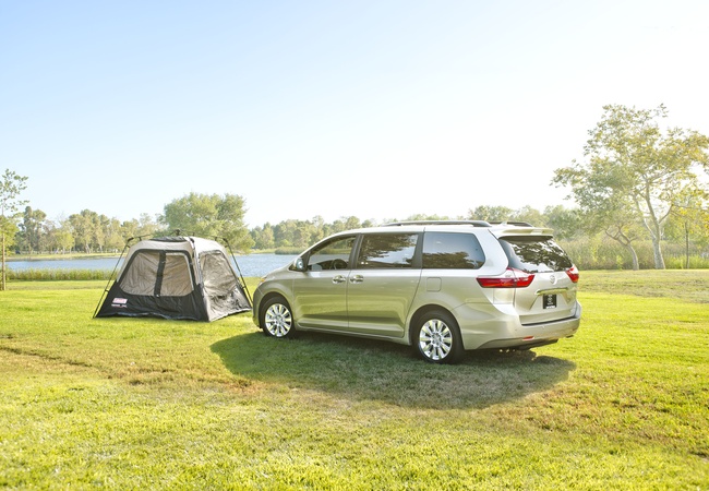 Toyota Sienna image 3