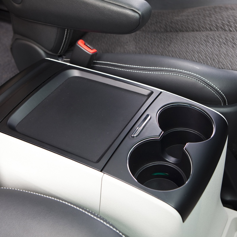 Toyota Sienna LE image