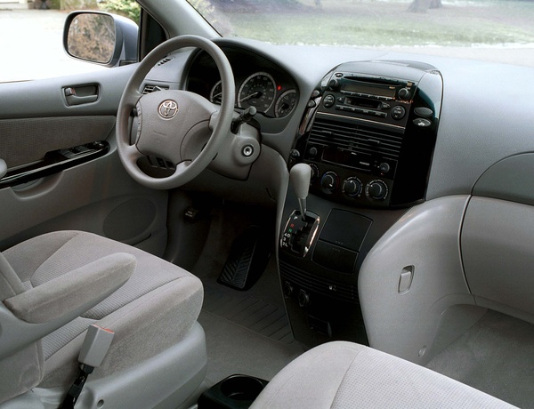 Toyota Sienna SE