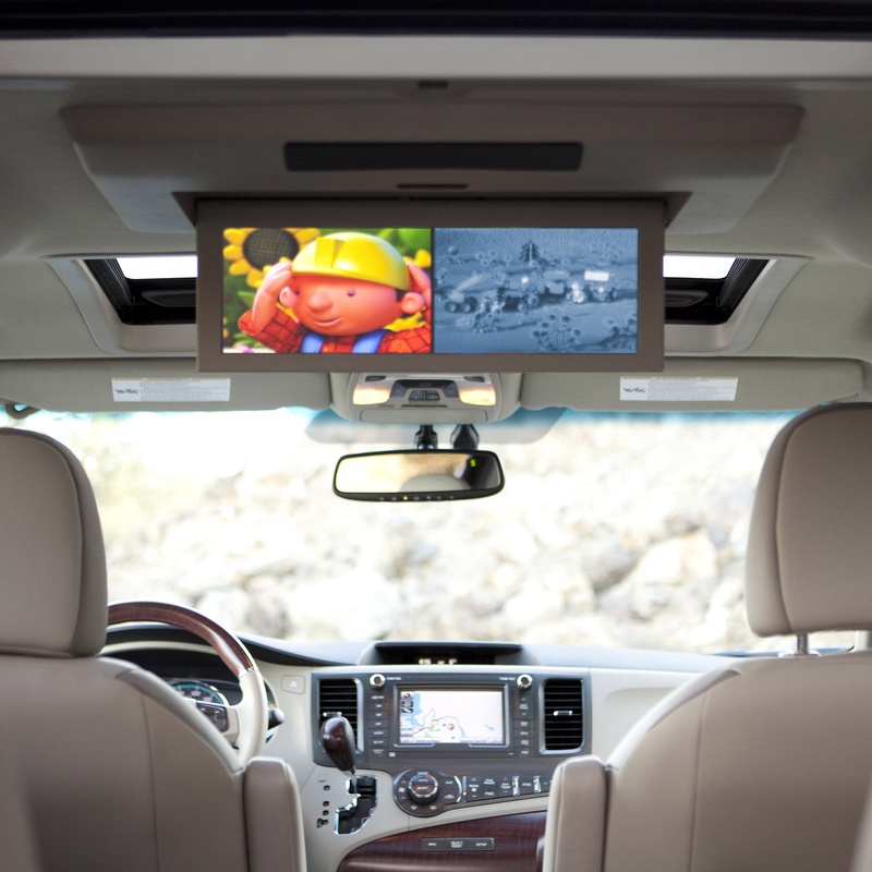 Toyota Sienna SE image