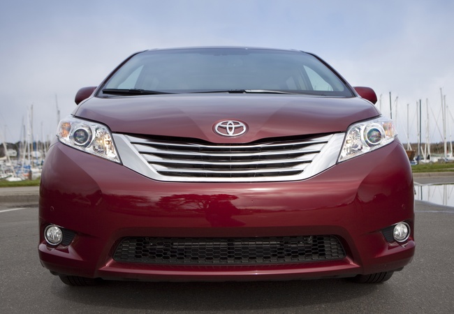 Toyota Sienna SE