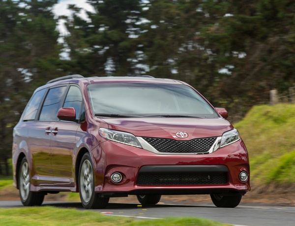 Toyota Sienna SE