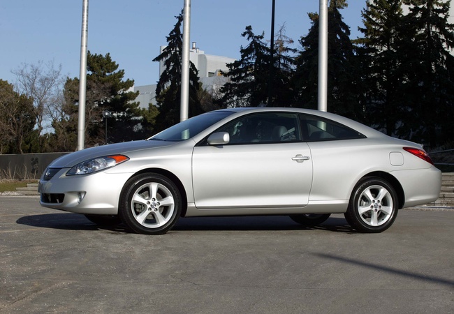 Toyota Solara image 5
