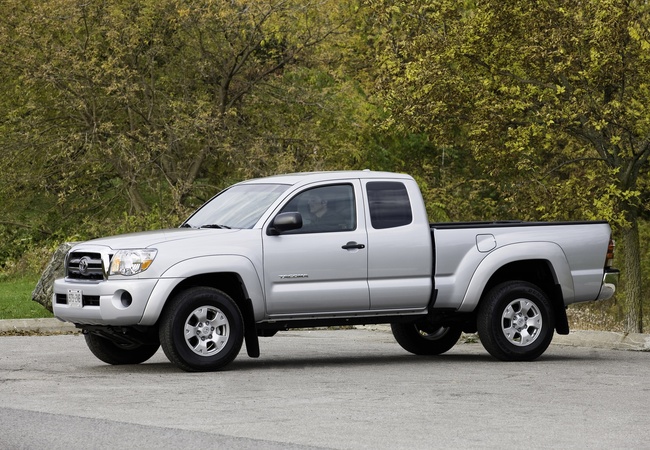Toyota Tacoma image 3