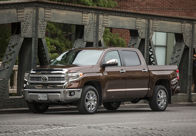 Toyota Tundra image 3